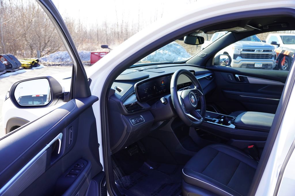 Certified 2025 Buick Enclave Preferred image 14