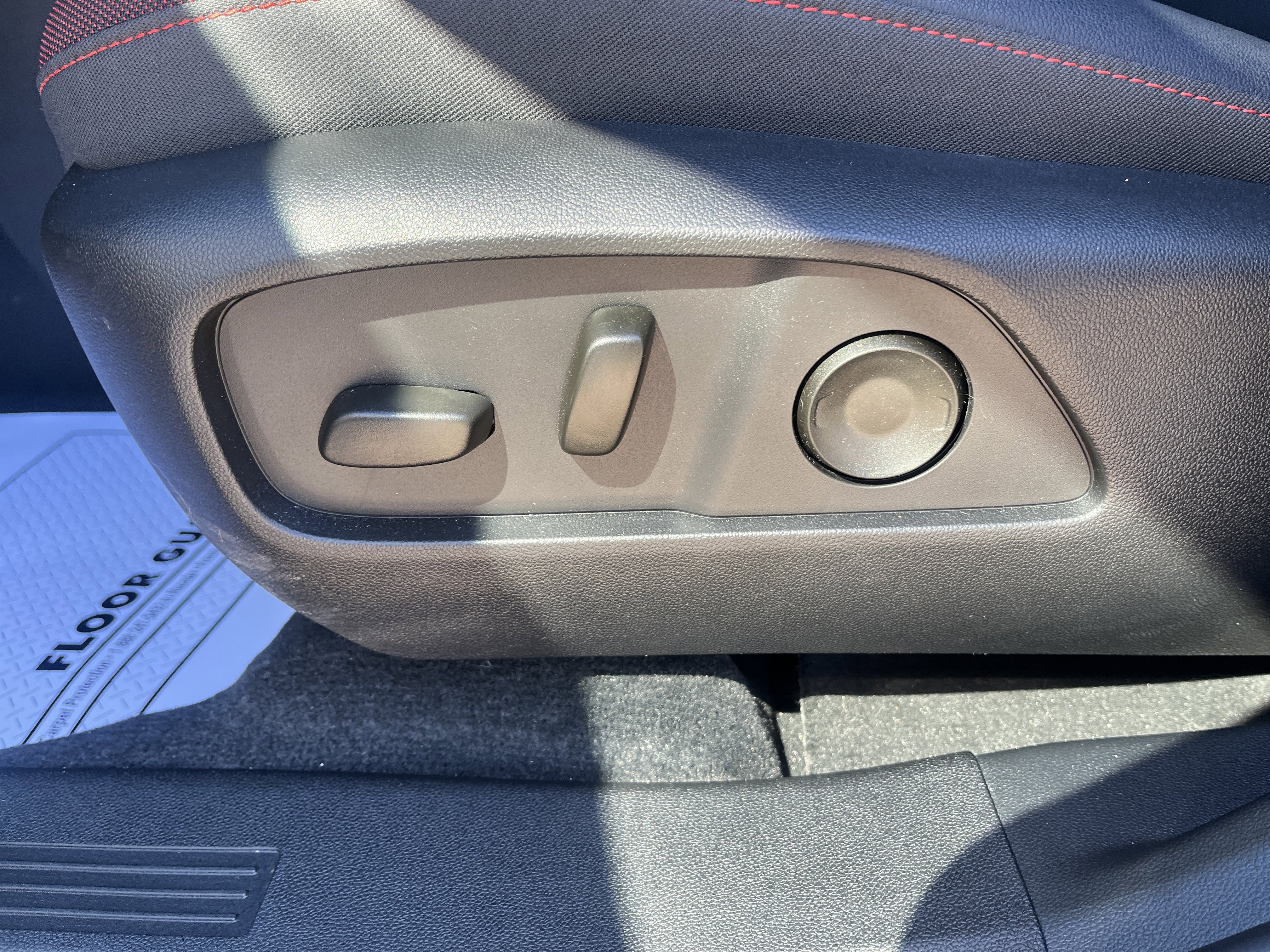 Used 2026 Chevrolet Equinox RS w/ Convenience Package III image 10