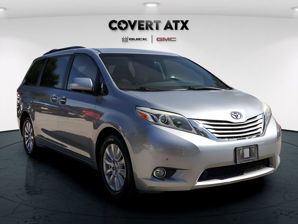 Used 2017 Toyota Sienna Limited Premium AWD/4WD image 9