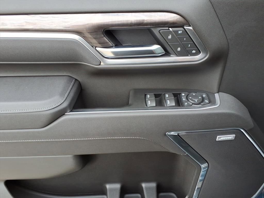 New 2025 Chevrolet Silverado 2500 LTZ w/ LTZ Premium Package image 9