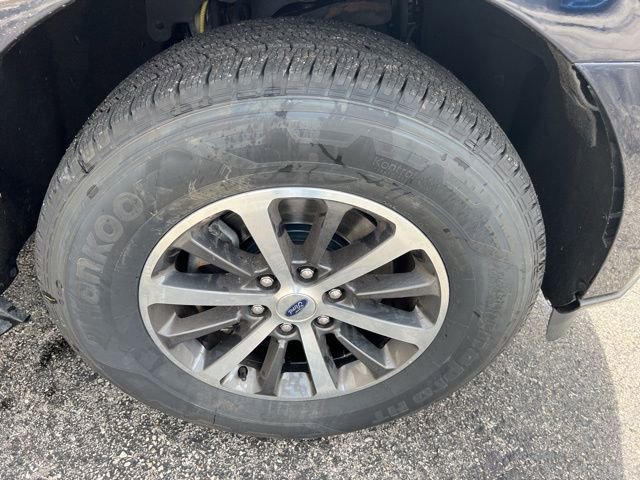 Used 2021 Ford Expedition XLT image 24