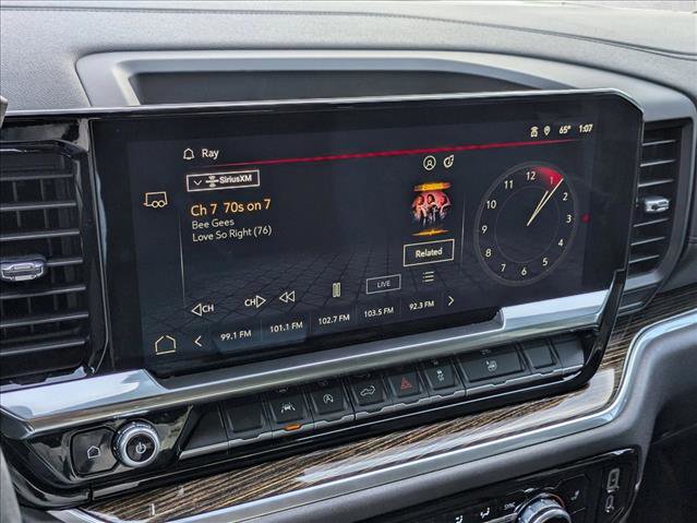 Used 2022 GMC Sierra 1500 Elevation w/ LPO, Elevation Black Package image 13