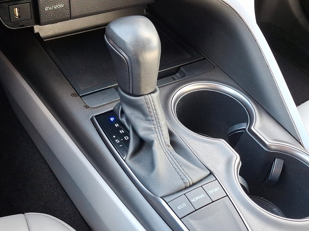 Used 2023 Toyota Camry SE image 29