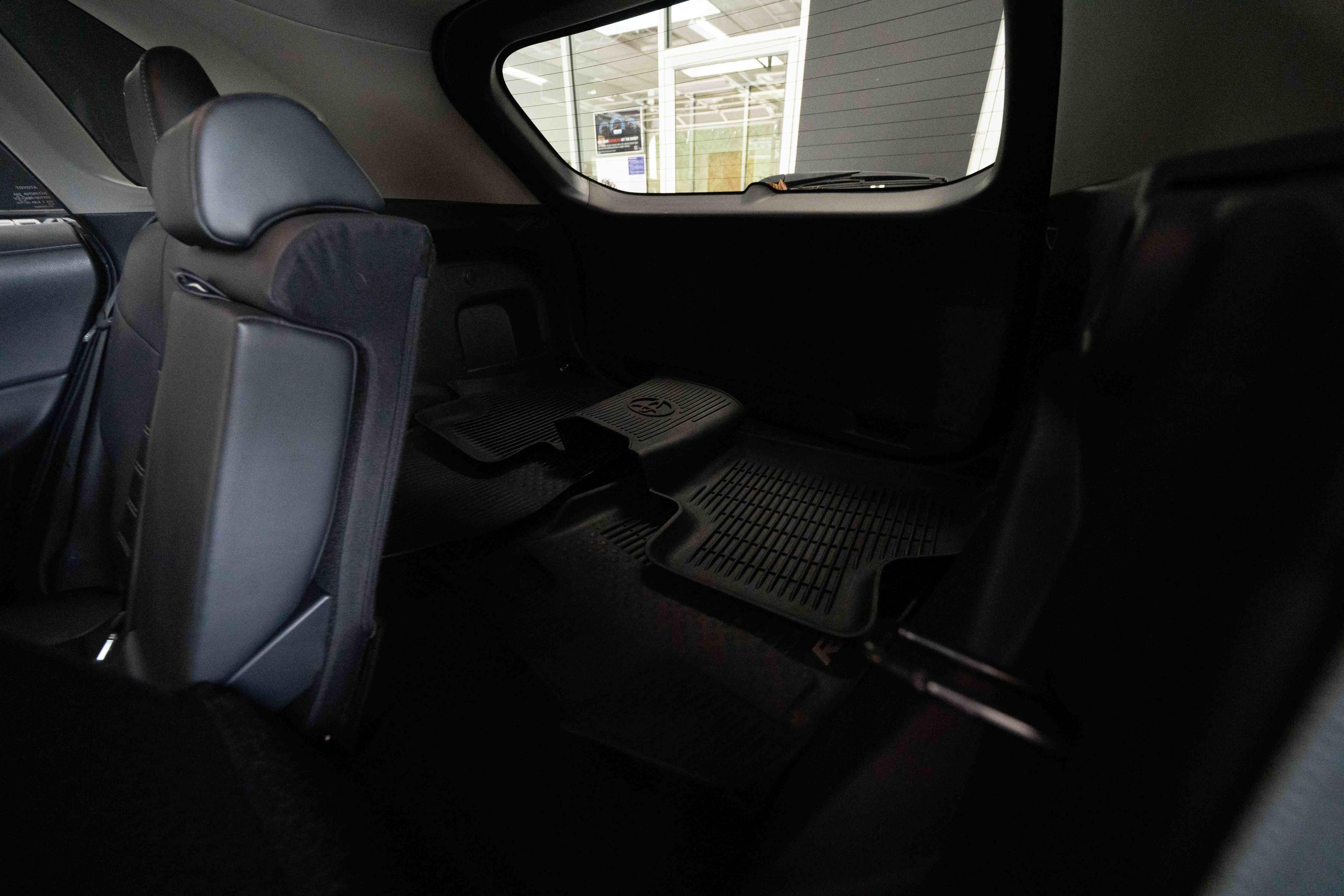 Used 2019 Toyota RAV4 XLE Premium w/ All Weather Liner Package AWD/4WD image 24