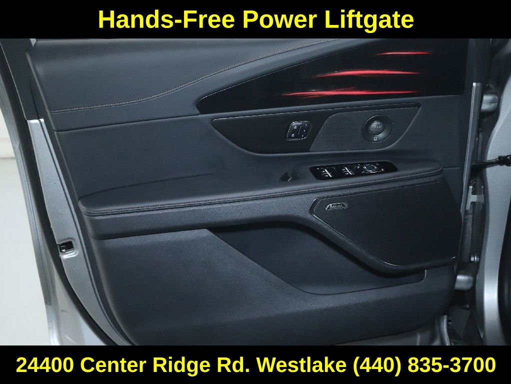 Used 2025 Lincoln Nautilus Reserve w/ Jet Appearance Package AWD/4WD image 16