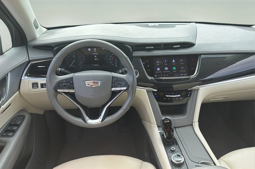 Certified 2024 Cadillac XT6 Premium Luxury w/ Technology Package FWD image 16