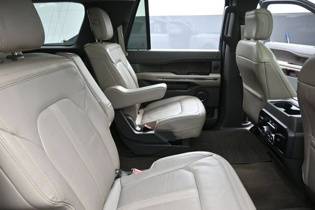 Used 2019 Ford Expedition Max Limited w/ Equipment Group 302A AWD/4WD image 29