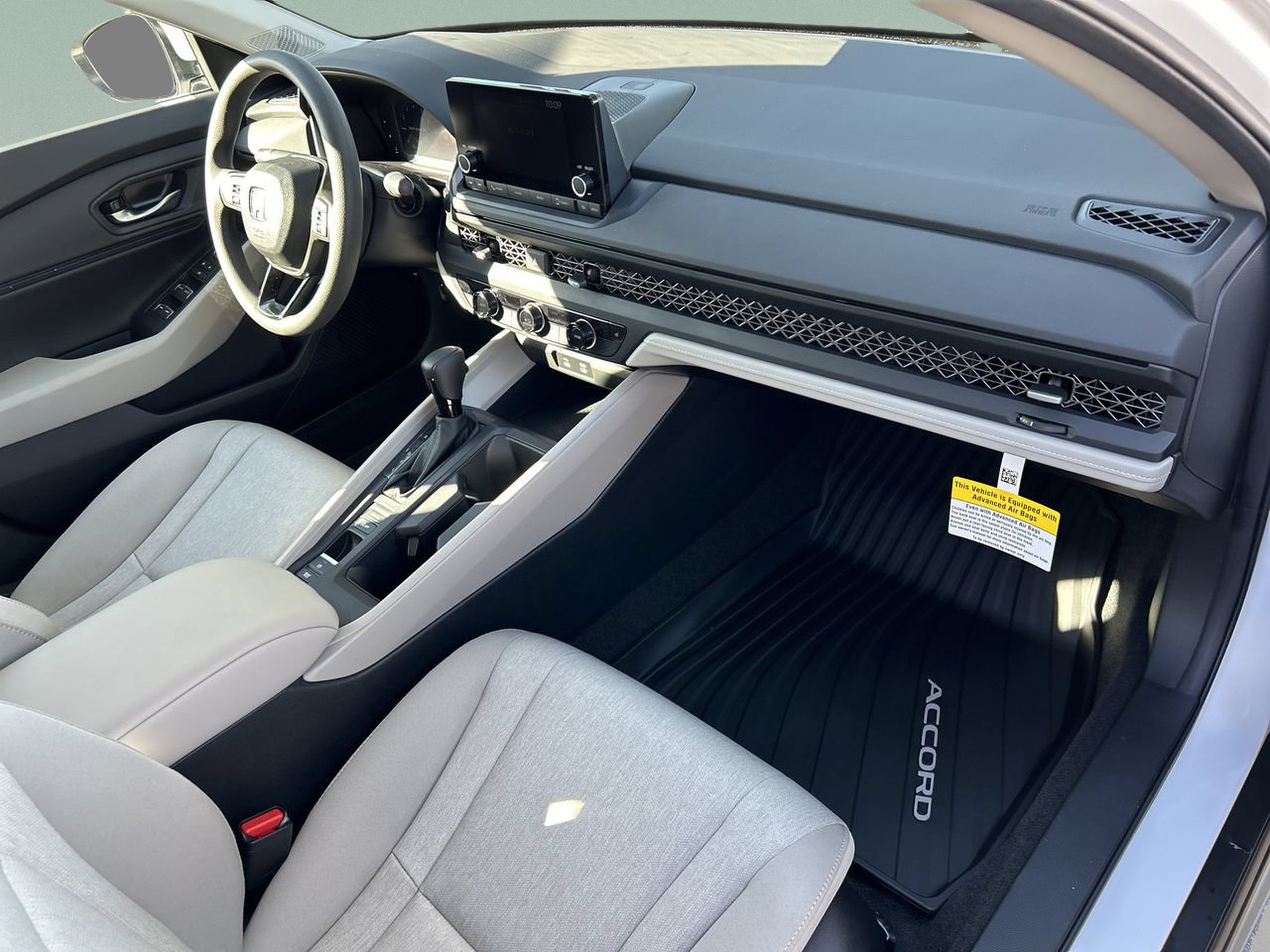 Certified 2024 Honda Accord EX image 17