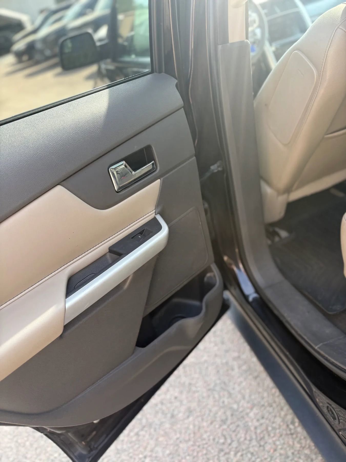 Used 2013 Ford Edge SEL FWD image 37