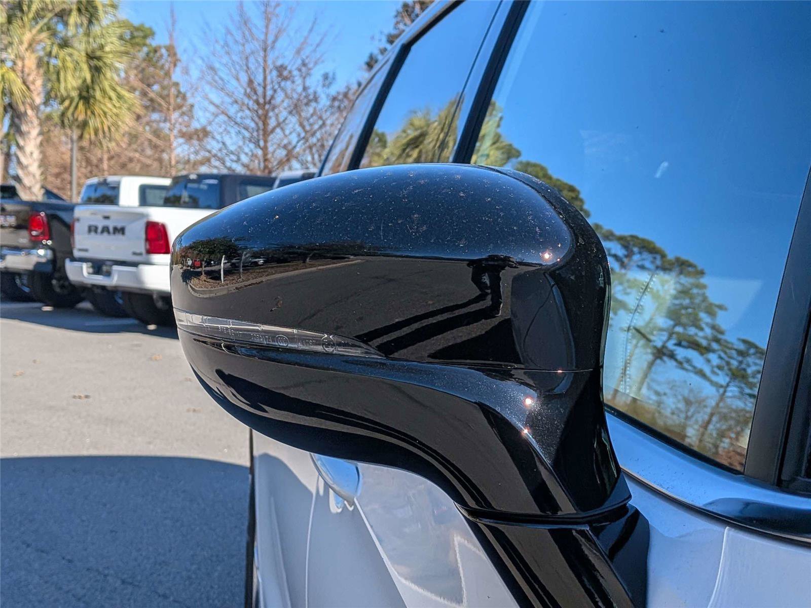 New 2026 Chrysler Voyager LX image 11