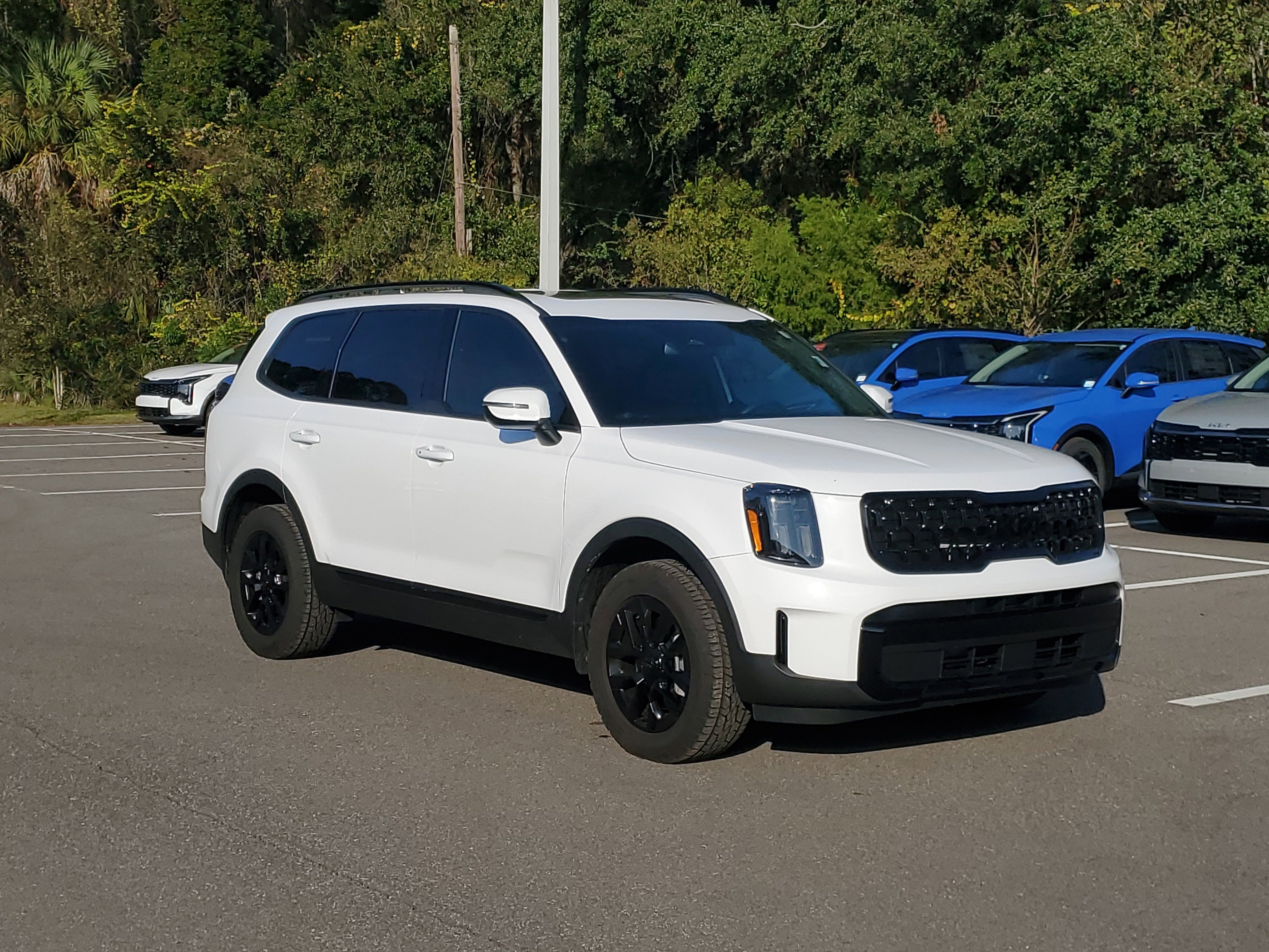 Certified 2025 Kia Telluride AWD image 43