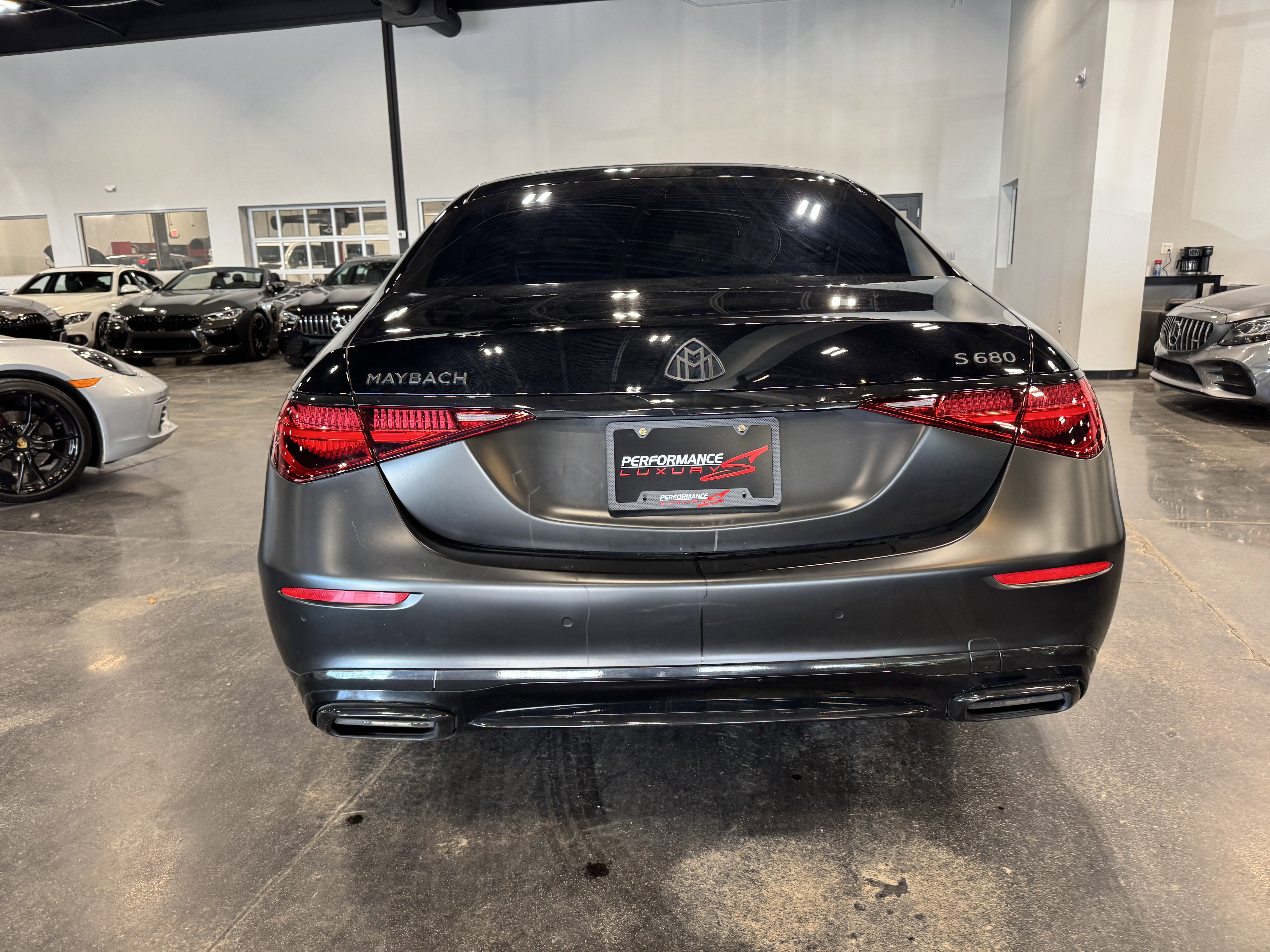 Used 2023 Mercedes-Benz Maybach S 680 Maybach S 680 w/ Manufaktur Leather Package image 4