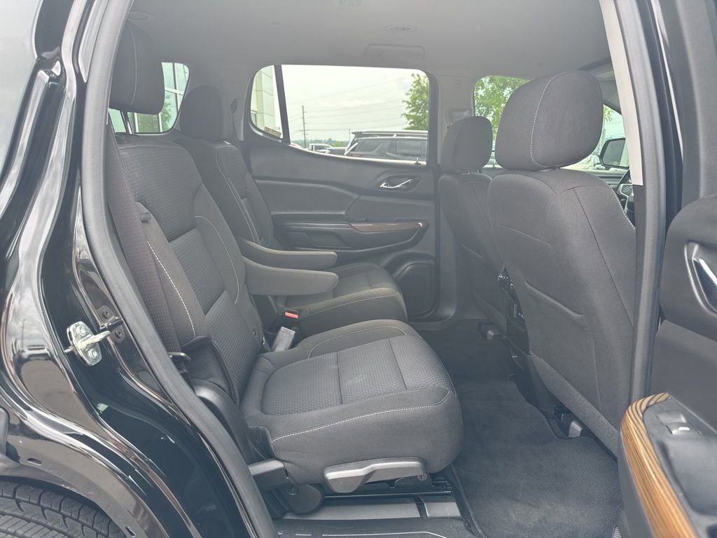 Used 2023 GMC Acadia SLE w/ Driver Convenience Package FWD image 26