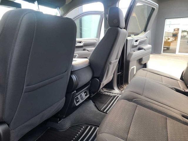 Used 2025 Chevrolet Silverado 1500 LT AWD/4WD image 27