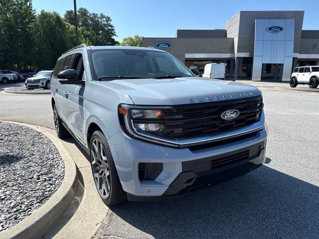New 2027 Ford Expedition Max Platinum w/ Platinum Ultimate Package AWD/4WD image 3