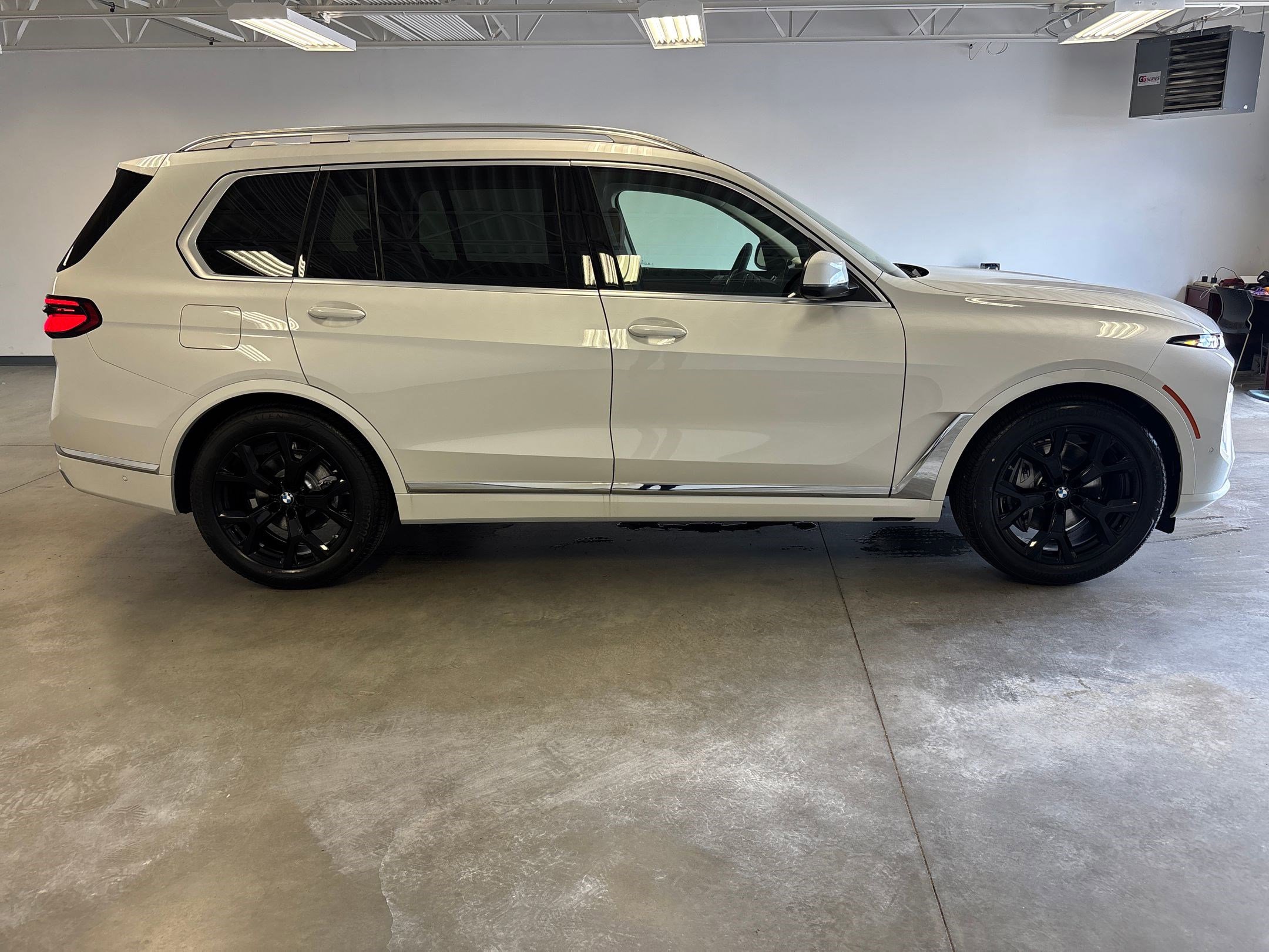 New 2026 BMW X7 xDrive40i image 7