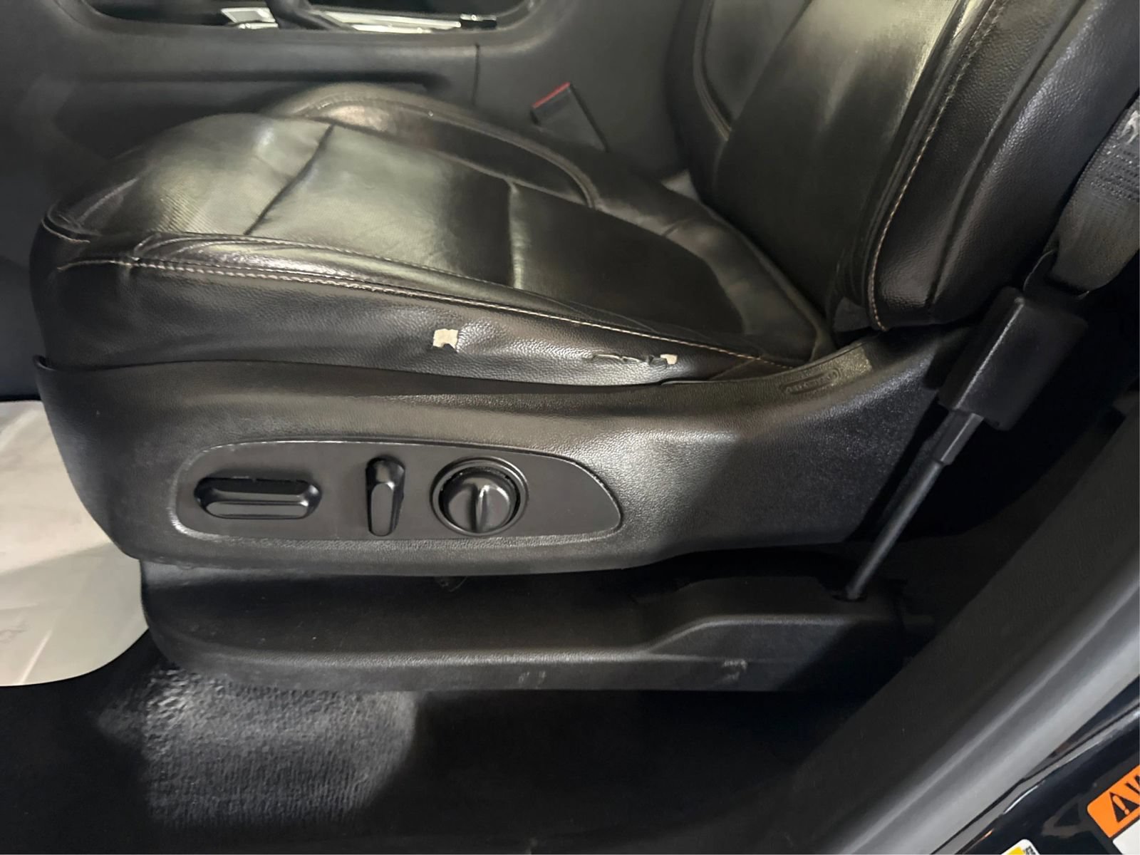 Used 2018 Chevrolet Traverse Premier w/ Redline Edition FWD image 19