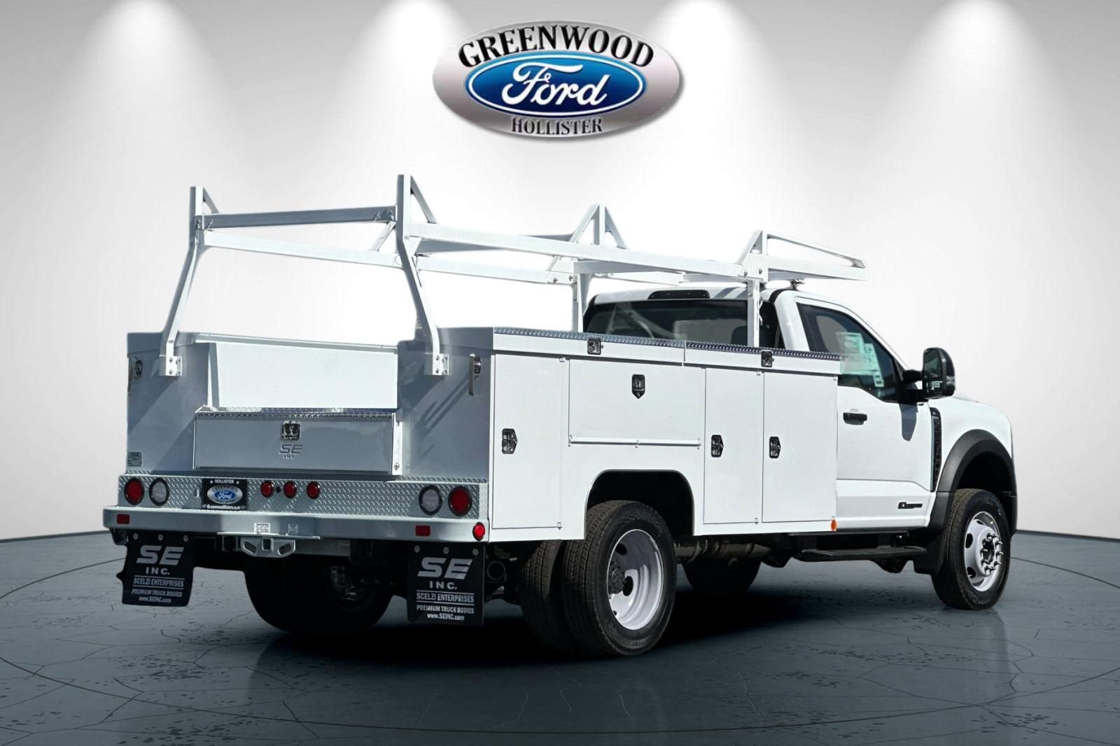 New 2024 Ford F450 XL w/ XL Chrome Package image 4