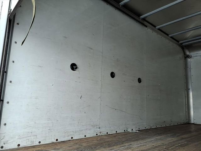 Used 2016 Chevrolet Express 3500 Work Van image 21