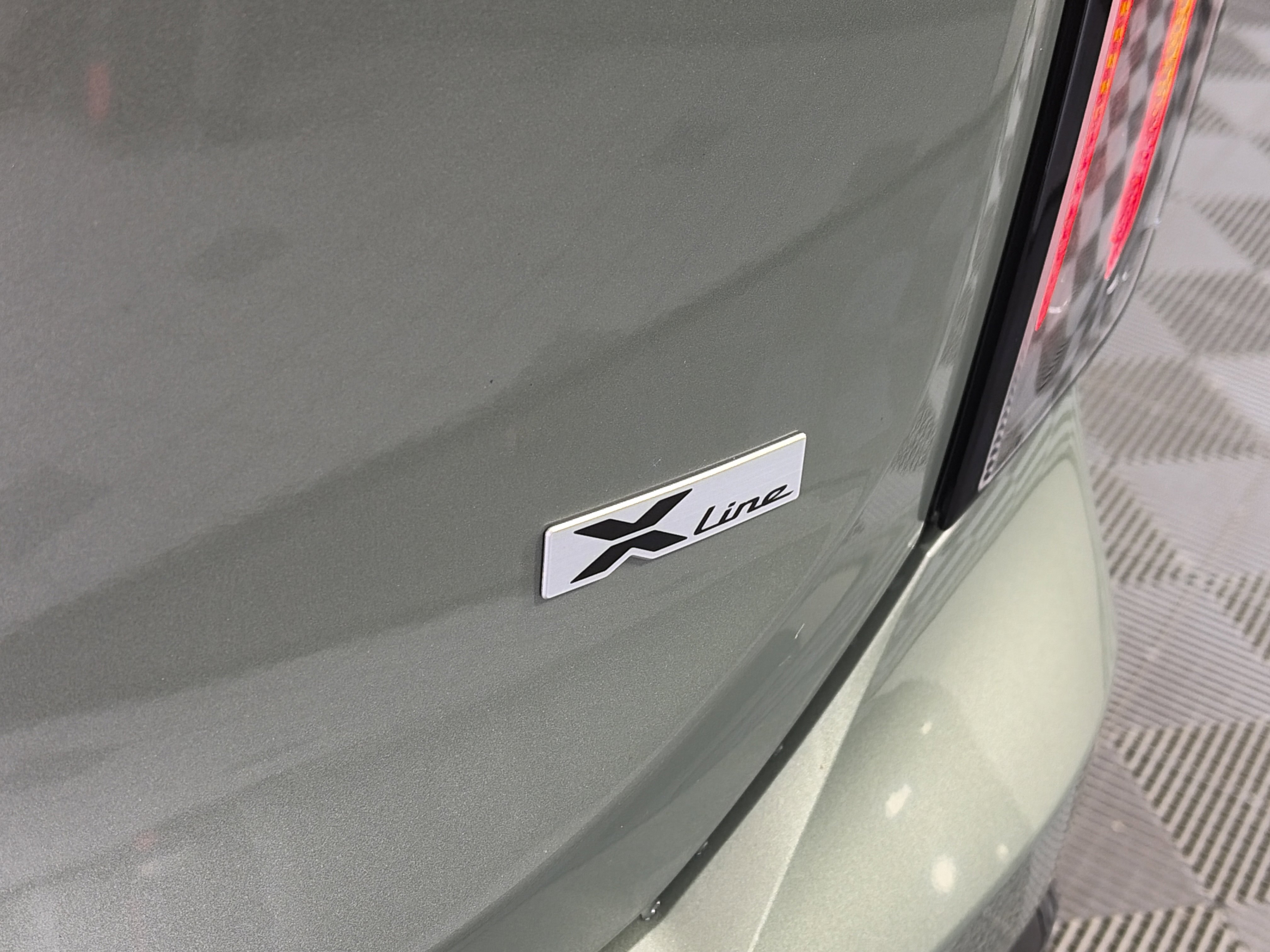 Certified 2024 Kia Telluride SX X-Line AWD/4WD image 16