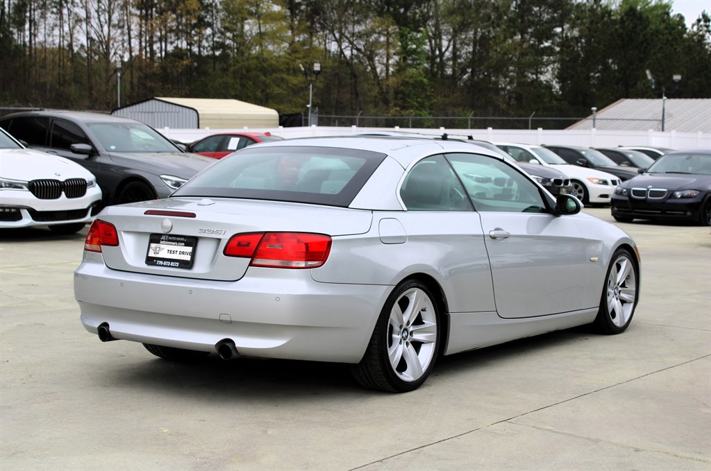 Used 2007 BMW 335i Convertible image 13