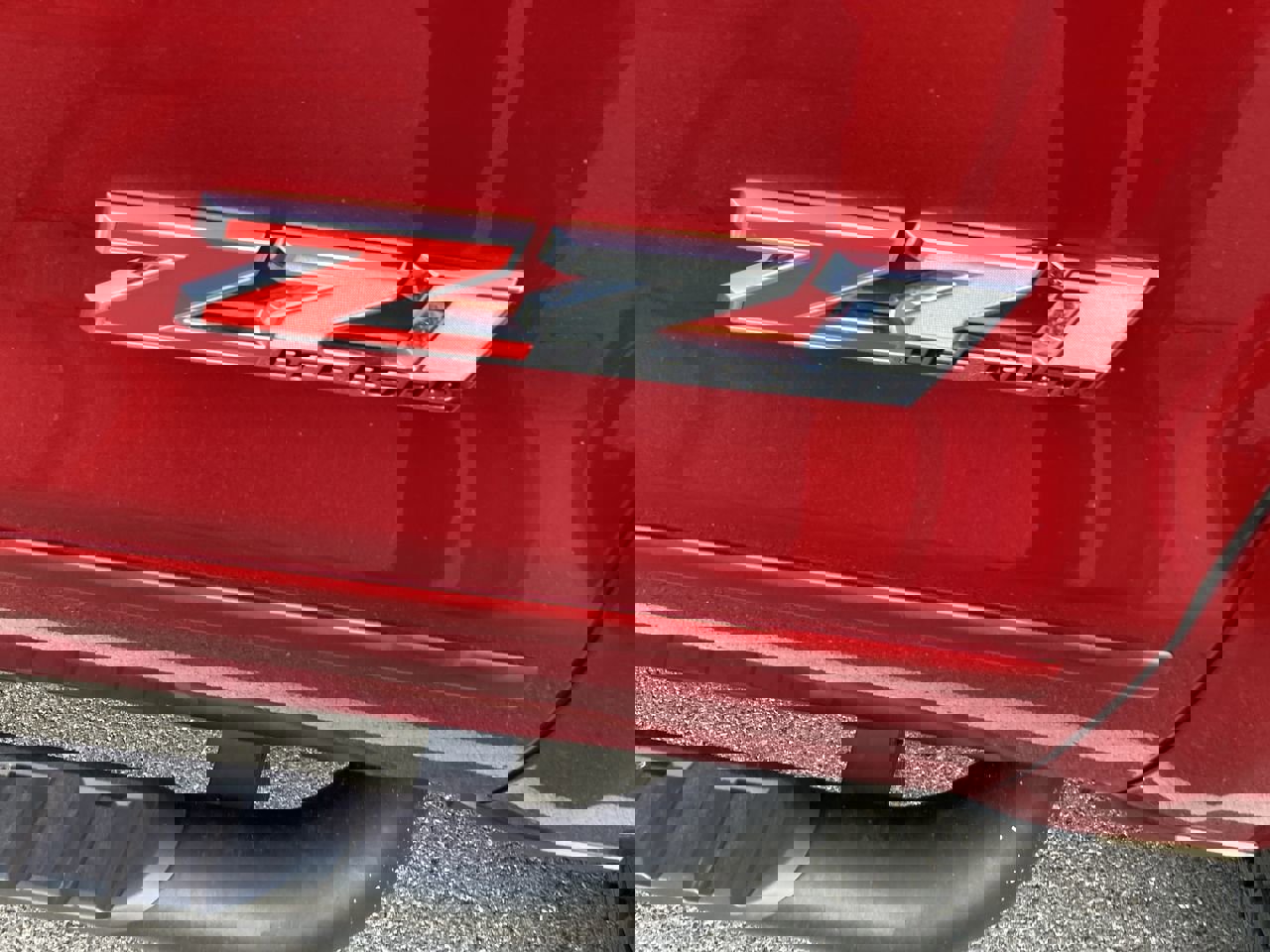 Used 2019 Chevrolet Silverado 1500 LT w/ All Star Edition AWD/4WD image 9