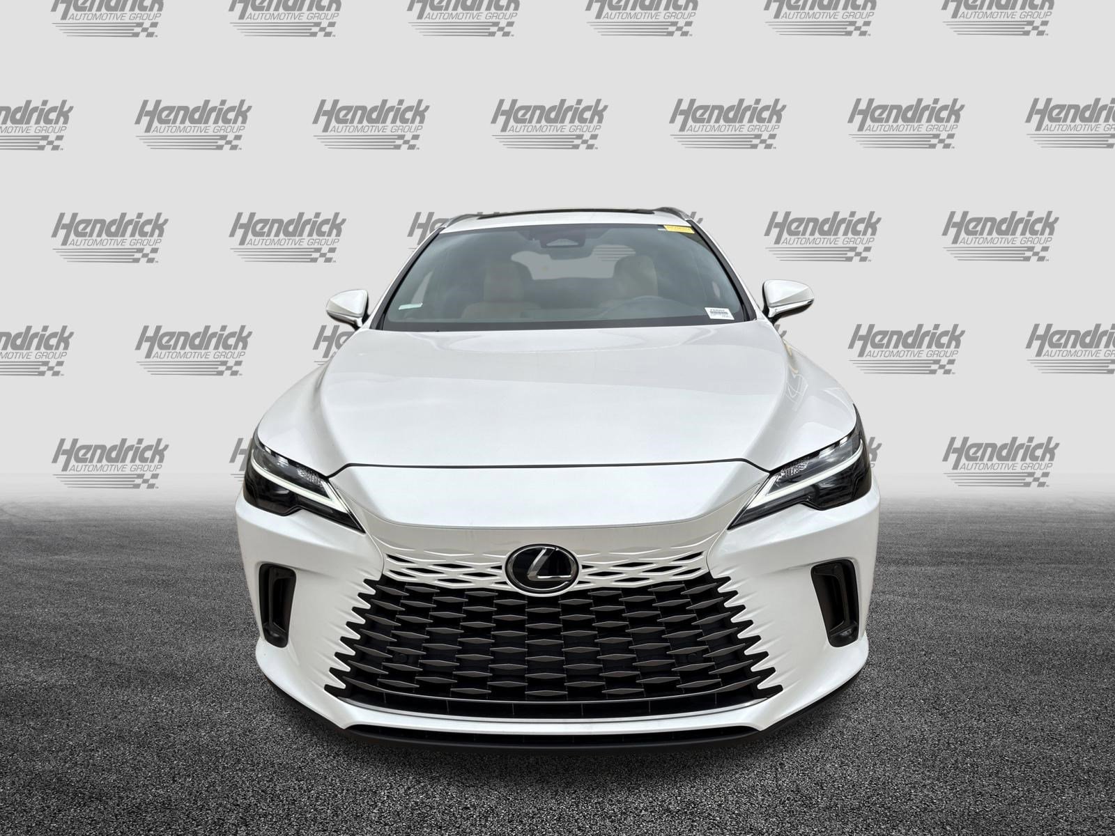 Used 2024 Lexus RX 350h w/ Accessory Package (Z1) image 3