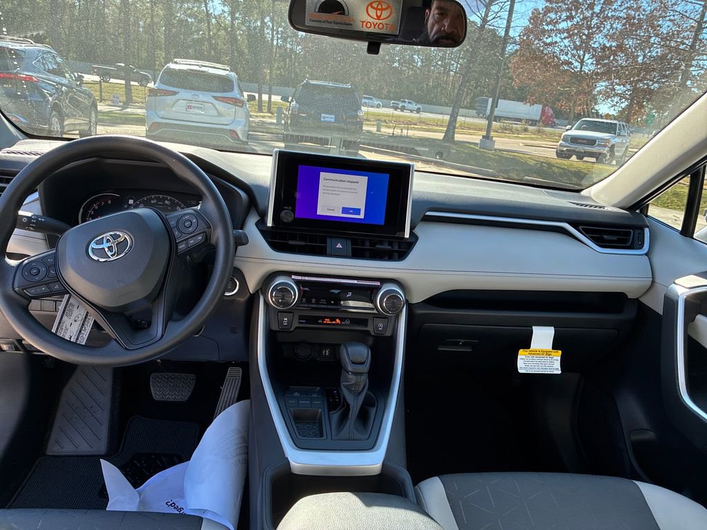 New 2025 Toyota RAV4 XLE image 18