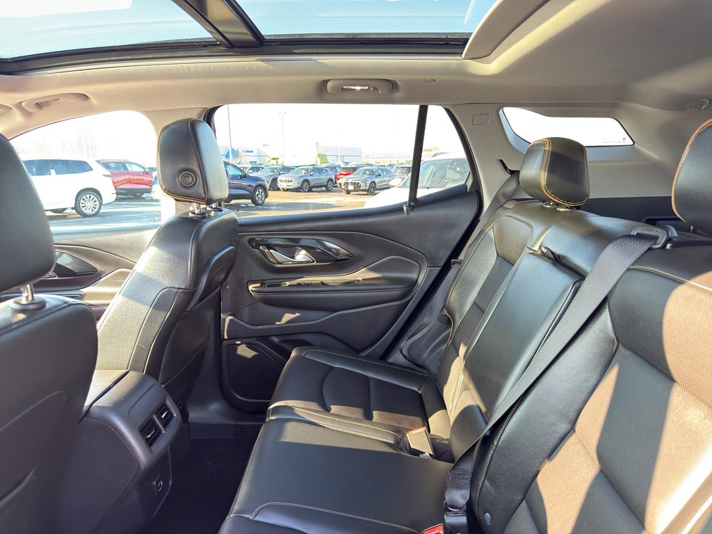 Used 2023 GMC Terrain AT4 w/ Tech Package image 33