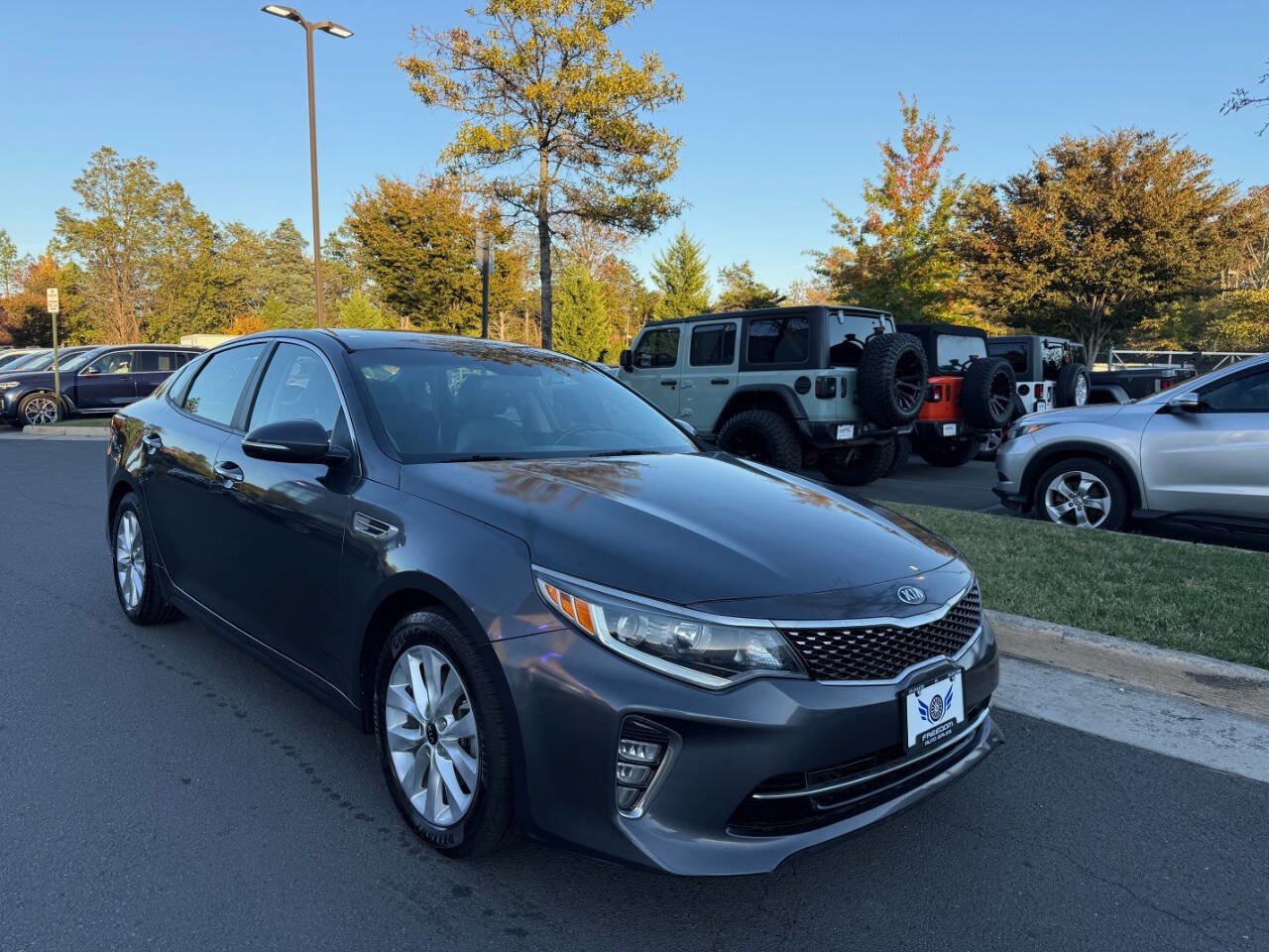 Used 2018 Kia Optima S image 5