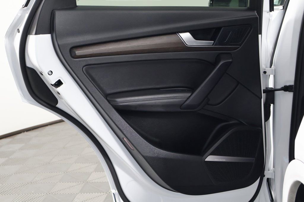 Used 2024 Audi Q5 2.0T Premium Plus image 13