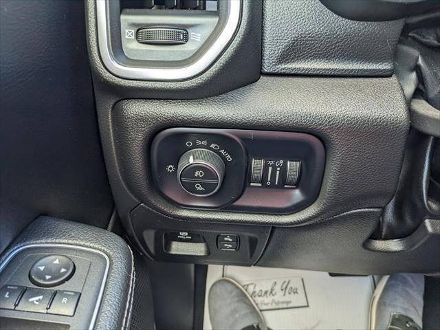 Used 2024 RAM 1500 Laramie AWD/4WD image 23