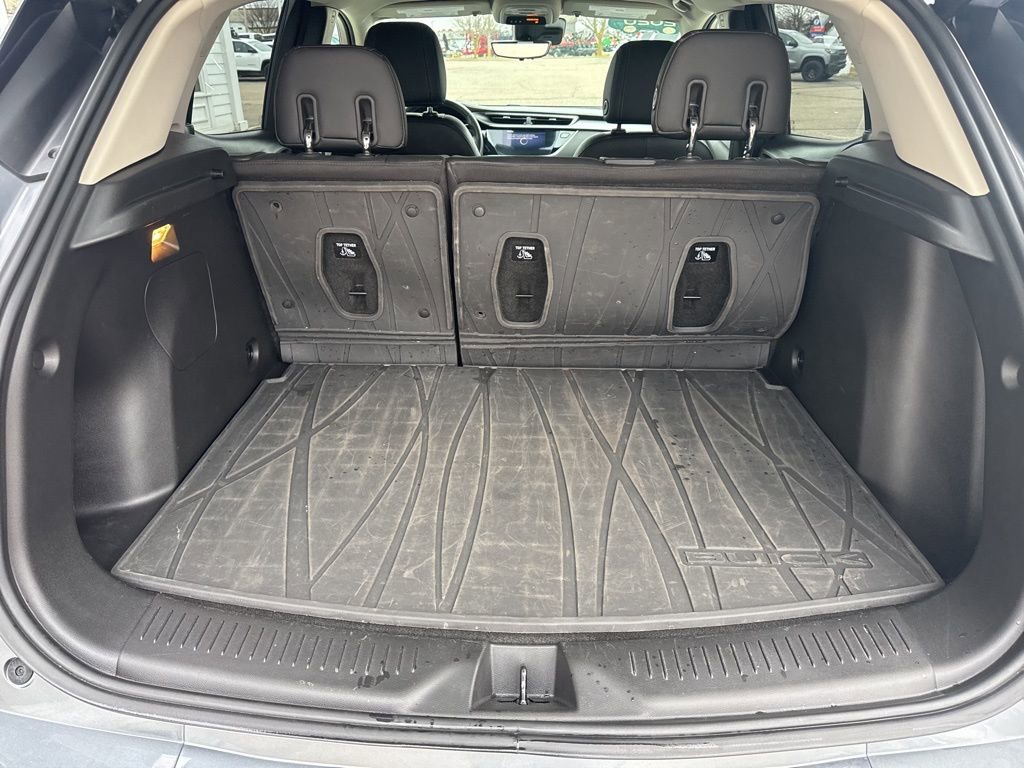 Used 2020 Buick Encore GX Essence w/ Advanced Technology Package image 39