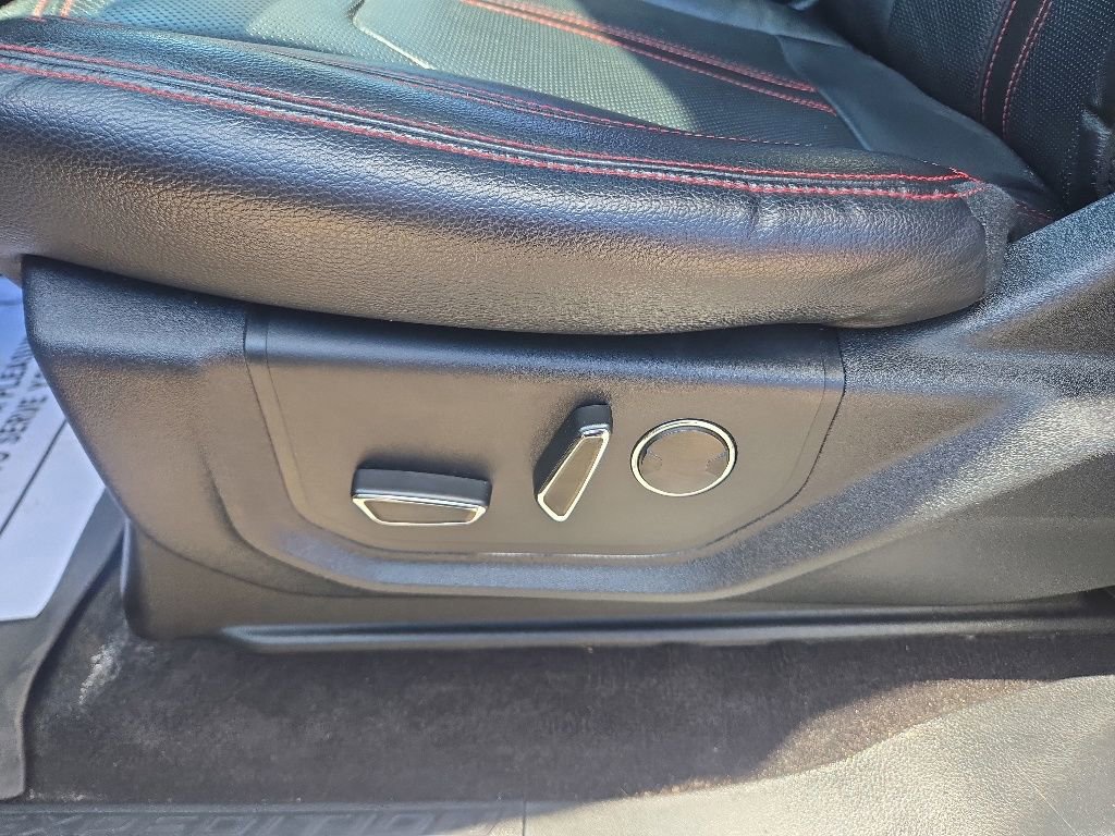 Used 2019 Ford Expedition Limited w/ Equipment Group 303A AWD/4WD image 11