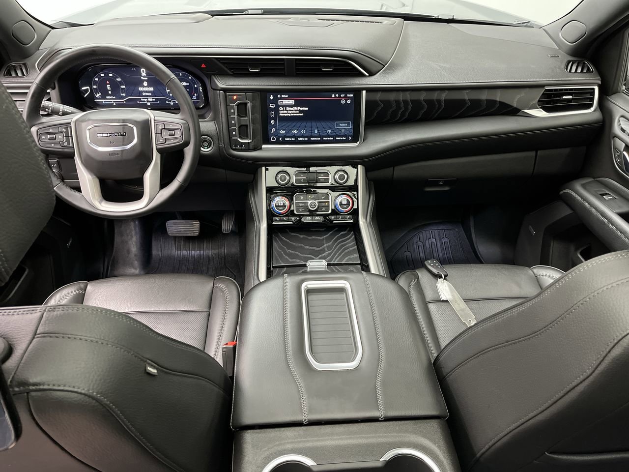 Certified 2023 GMC Yukon XL Denali AWD/4WD image 18
