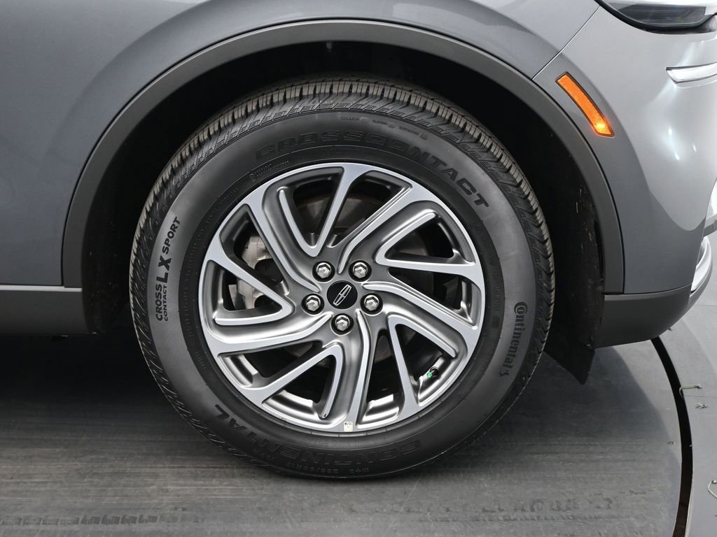 Used 2023 Lincoln Aviator Standard image 24