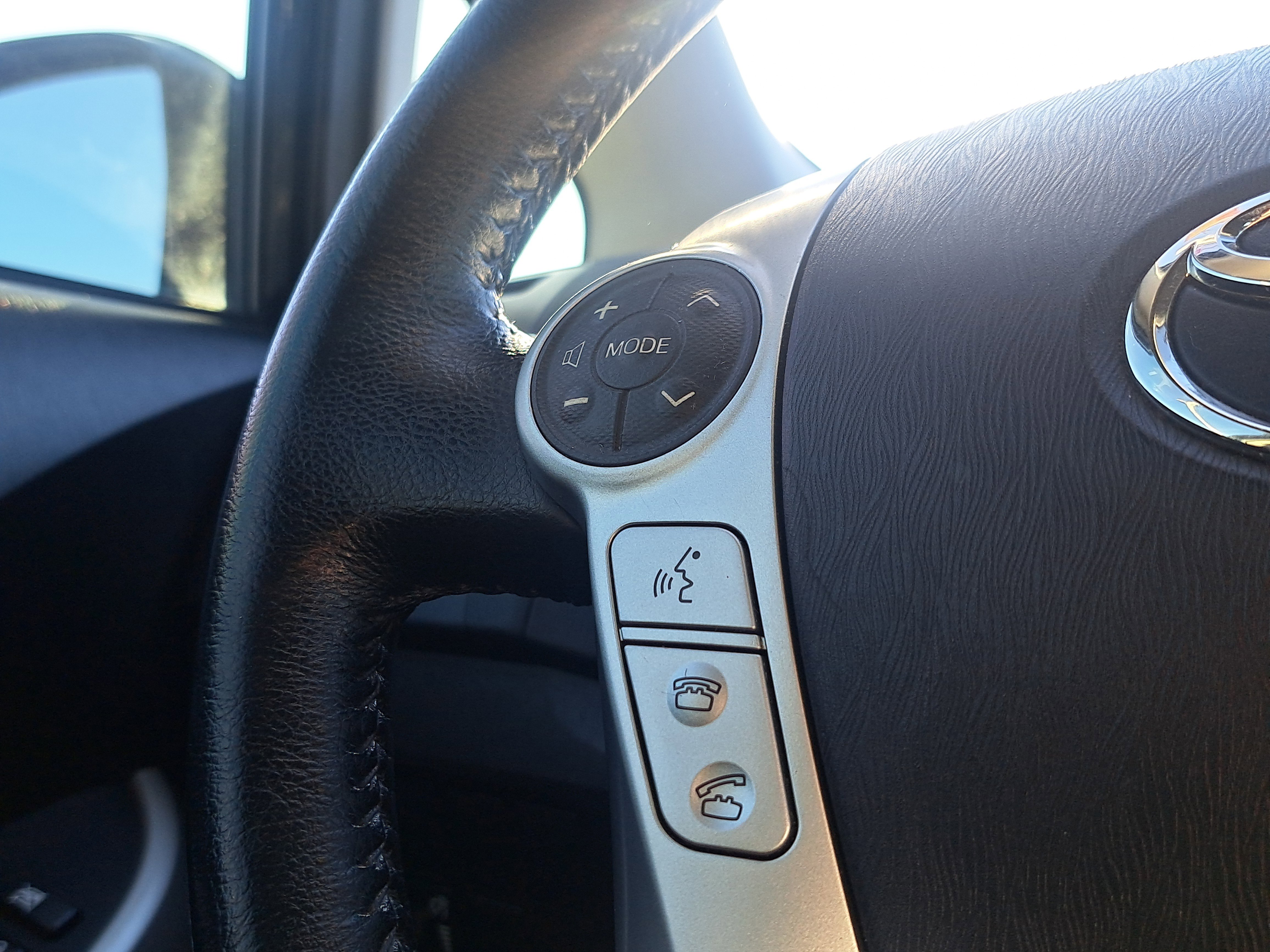 Used 2012 Toyota Prius Four image 24