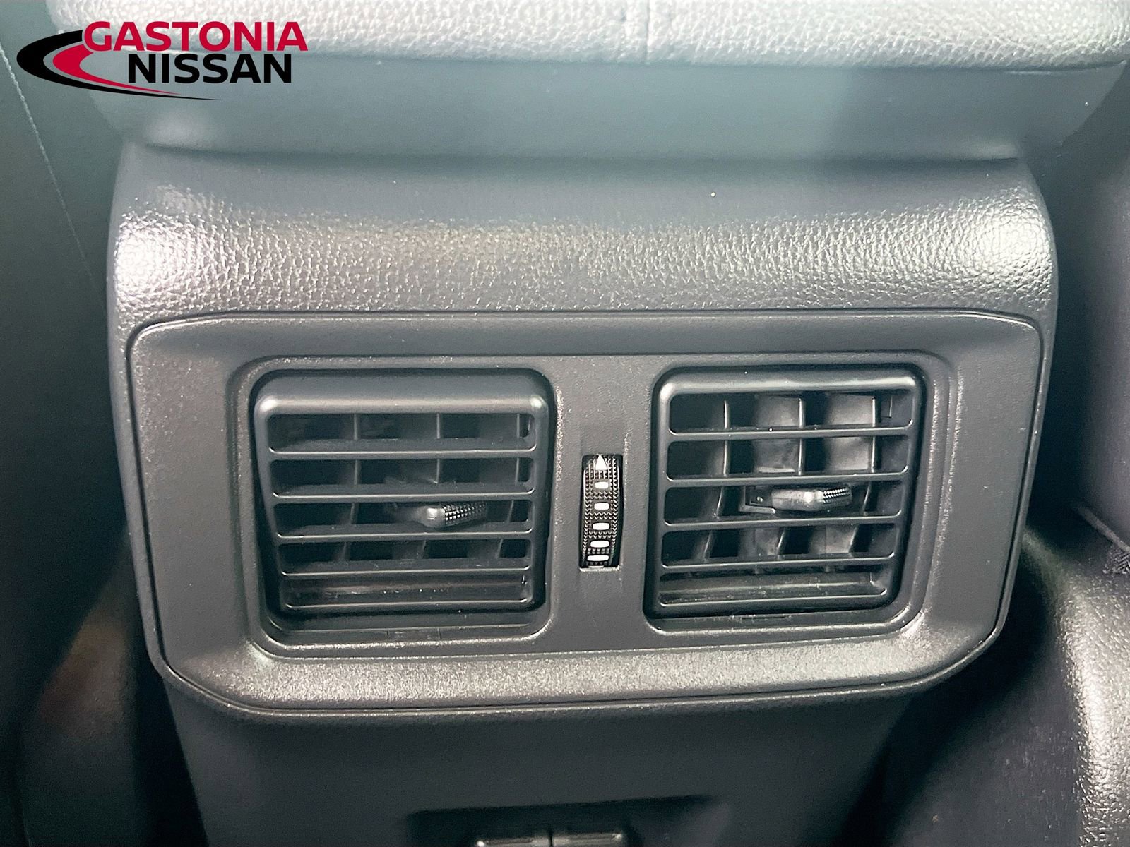 Used 2022 Toyota RAV4 XSE image 35