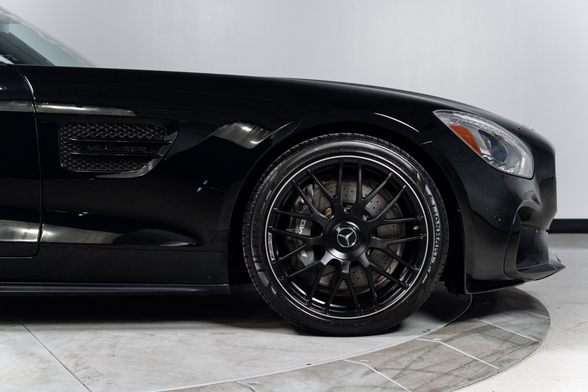 Used 2017 Mercedes-Benz AMG GT Coupe w/ Exclusive Interior Package image 26