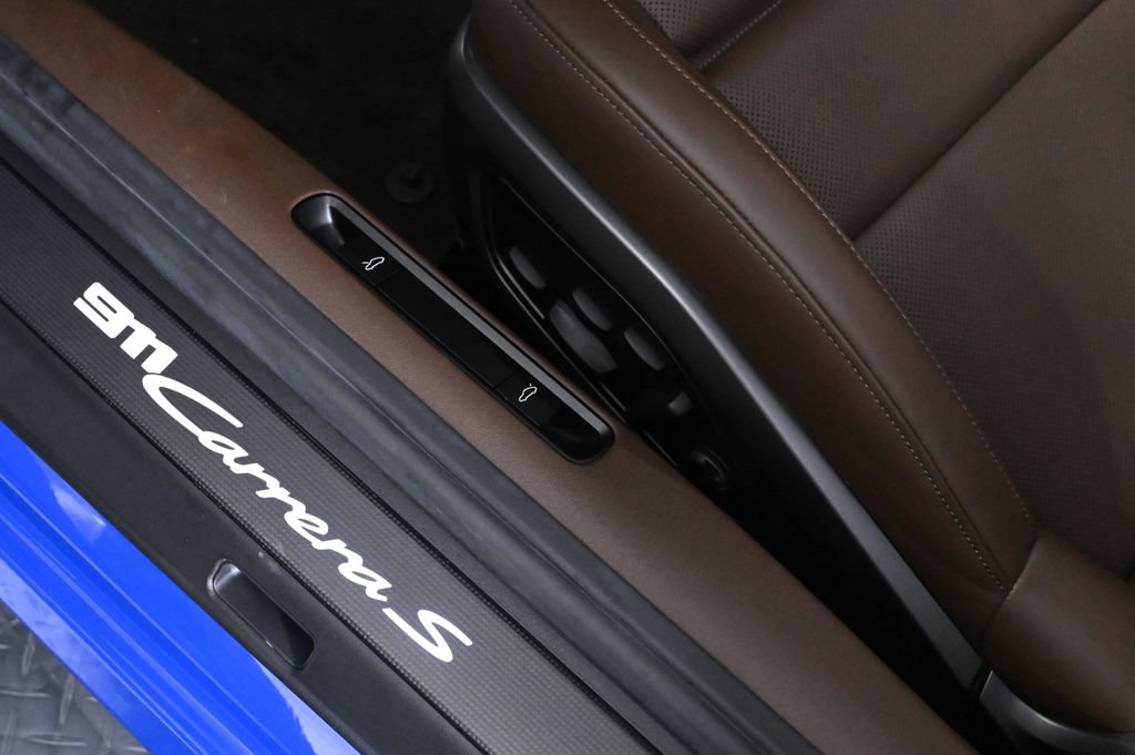 Used 2026 Porsche 911 Carrera S RWD image 25