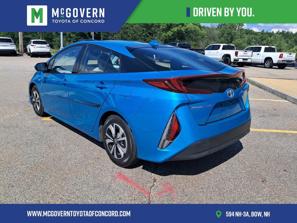 Used 2017 Toyota Prius Prime Plus FWD image 6