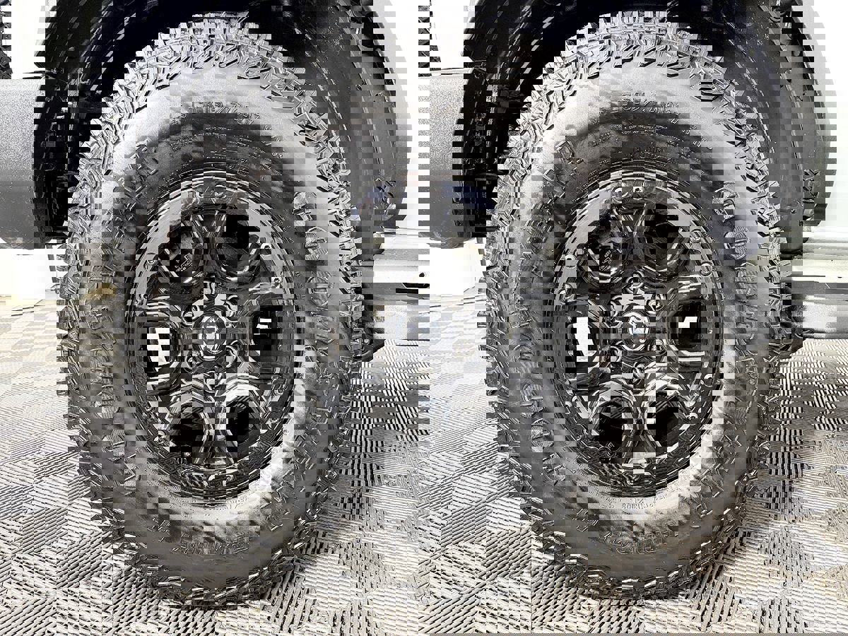 Used 2021 Ford Bronco Wildtrak image 31