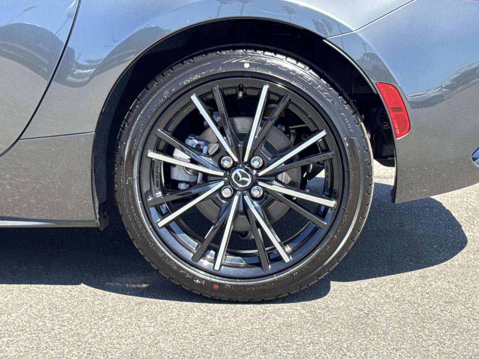 New 2025 MAZDA MX-5 Miata Grand Touring w/ Weather Package image 8