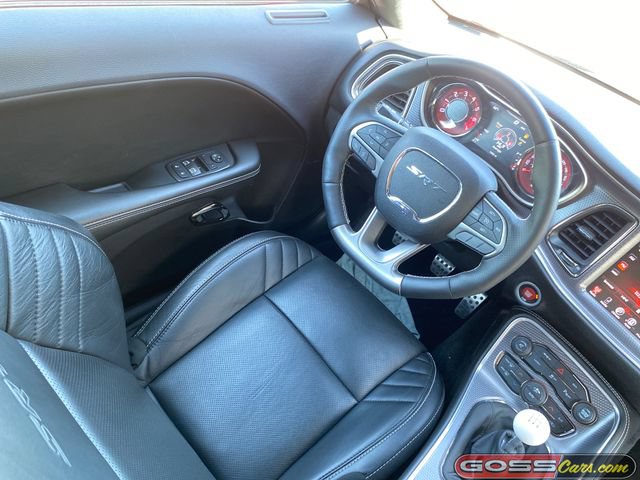 Used 2016 Dodge Challenger SRT Hellcat RWD image 20