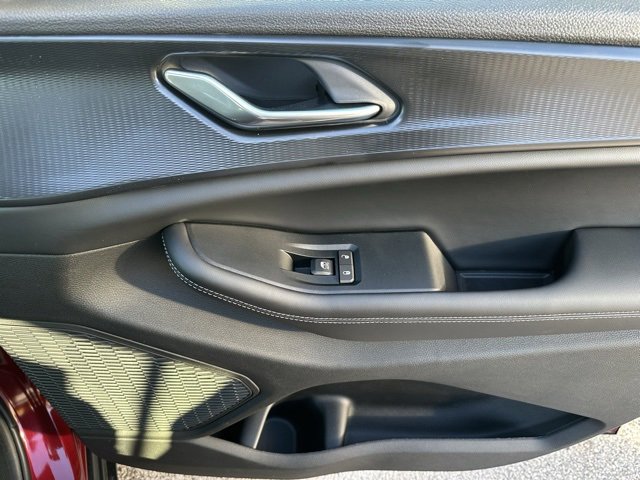 New 2025 Jeep Grand Cherokee L Altitude image 12