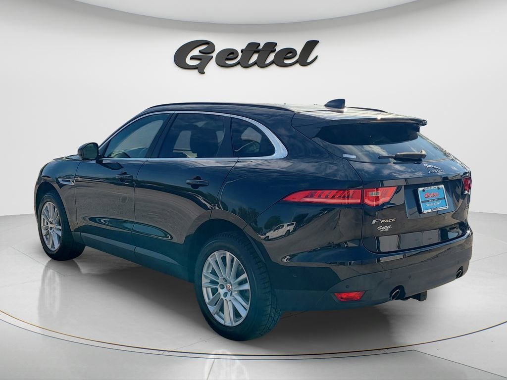 Used 2020 Jaguar F-PACE Prestige image 6