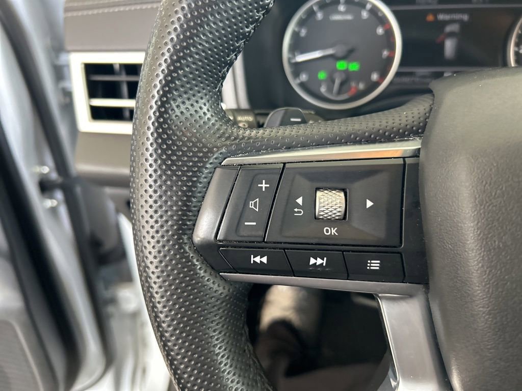 Used 2024 Mitsubishi Outlander AWD image 51