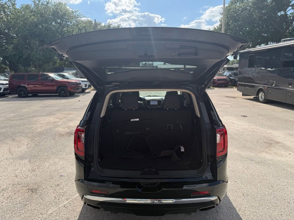 Used 2022 GMC Acadia Denali w/ Denali Ultimate Package FWD image 40