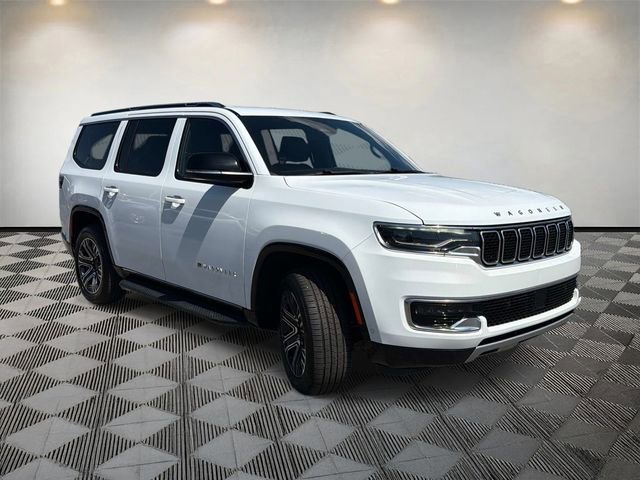 Used 2024 Jeep Wagoneer Series II w/ Flexible Seating Group RWD image 3