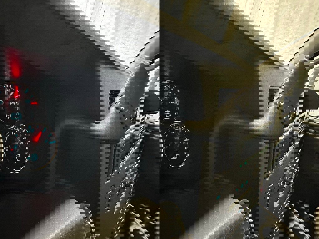 Used 2022 Chevrolet Express 3500 w/ Power Convenience Package image 23